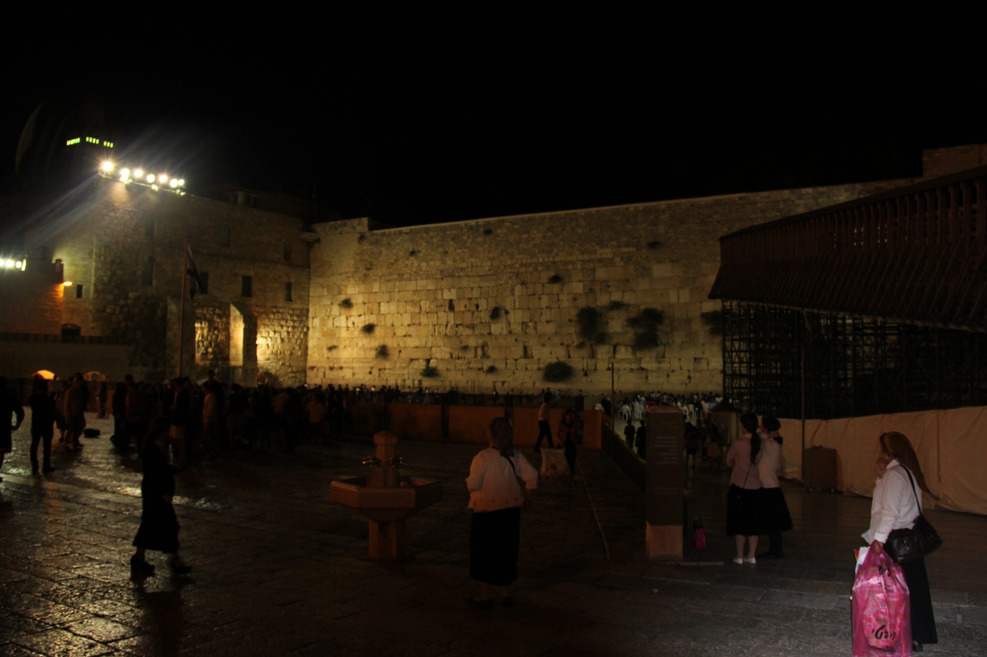 Western Wall and Rabbi's Tunnel 10