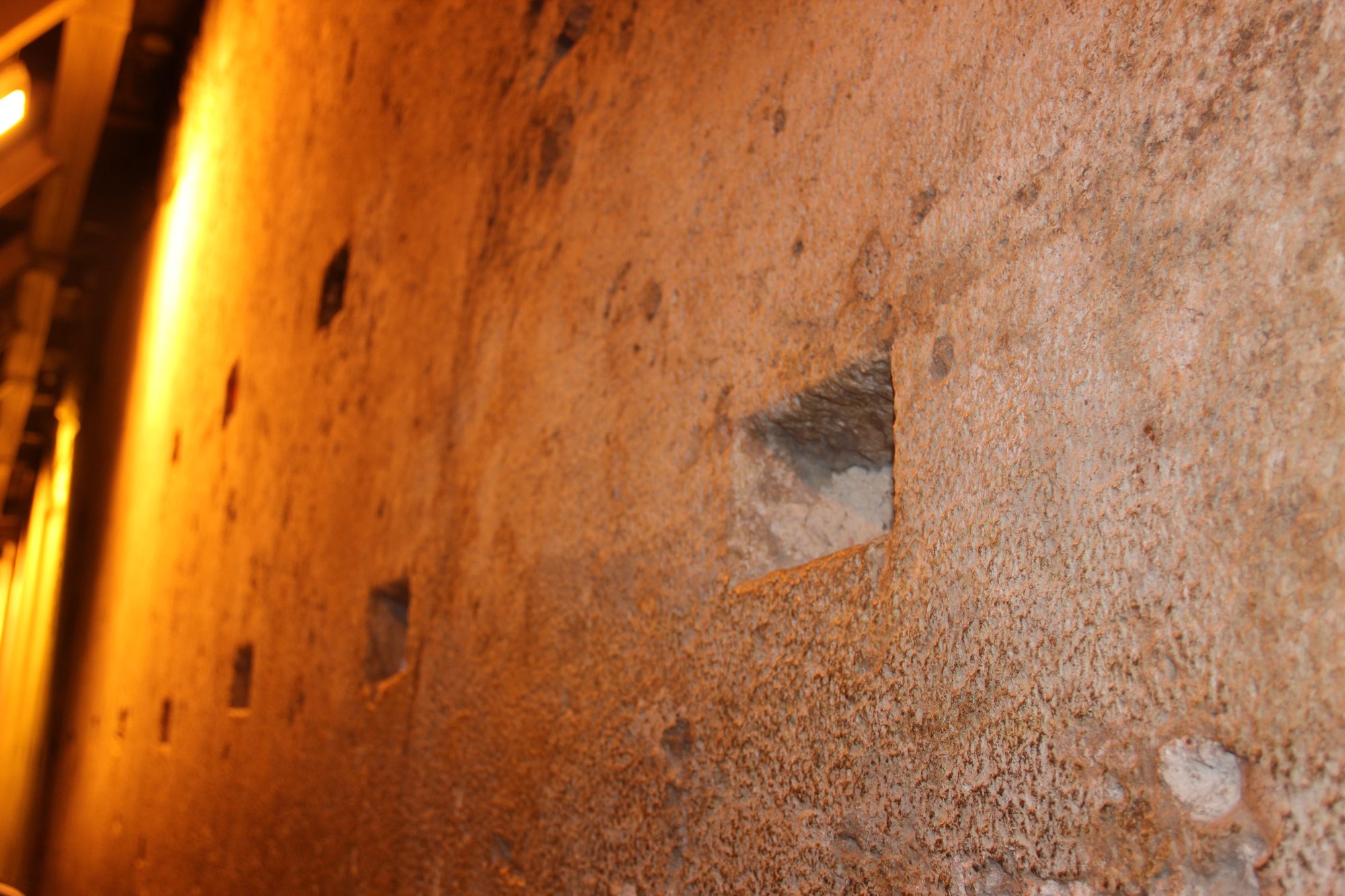 Western Wall and Rabbi's Tunnel 16
