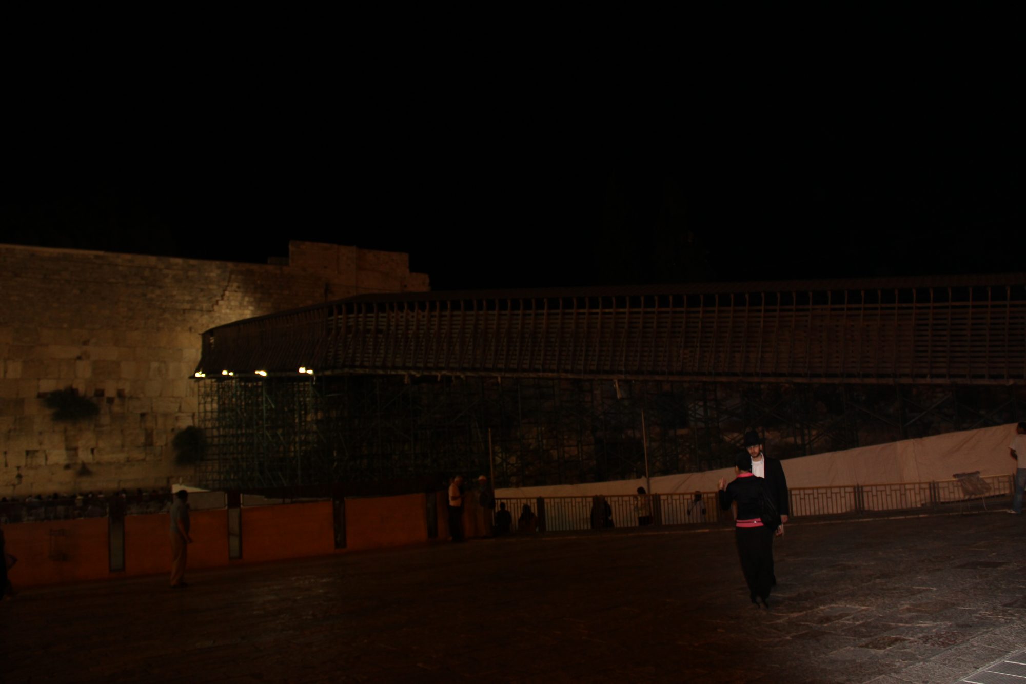 Western Wall and Rabbi's Tunnel 42