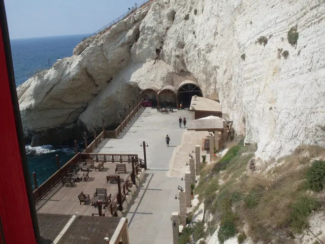 Rosh HaNikra Grottoes 14