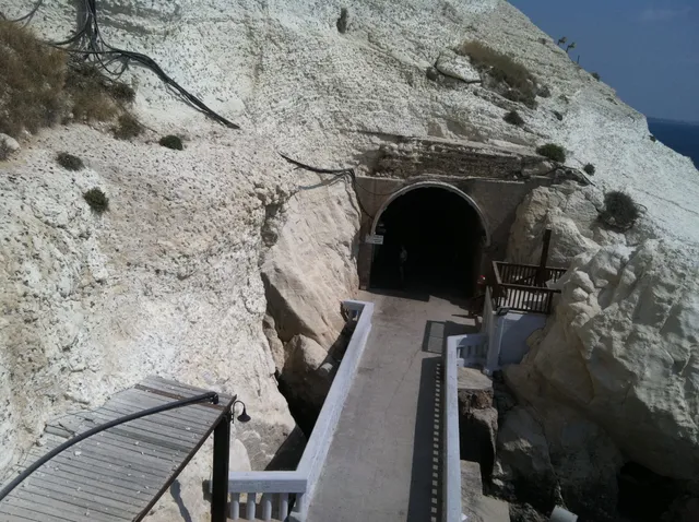 Rosh HaNikra Grottoes 3
