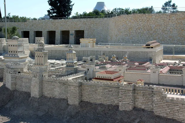 Model City 30