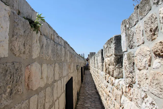Ramparts Walk Citadel 14