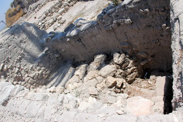 Megiddo image 23