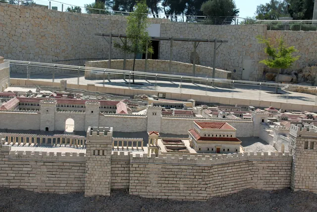 Model City 31